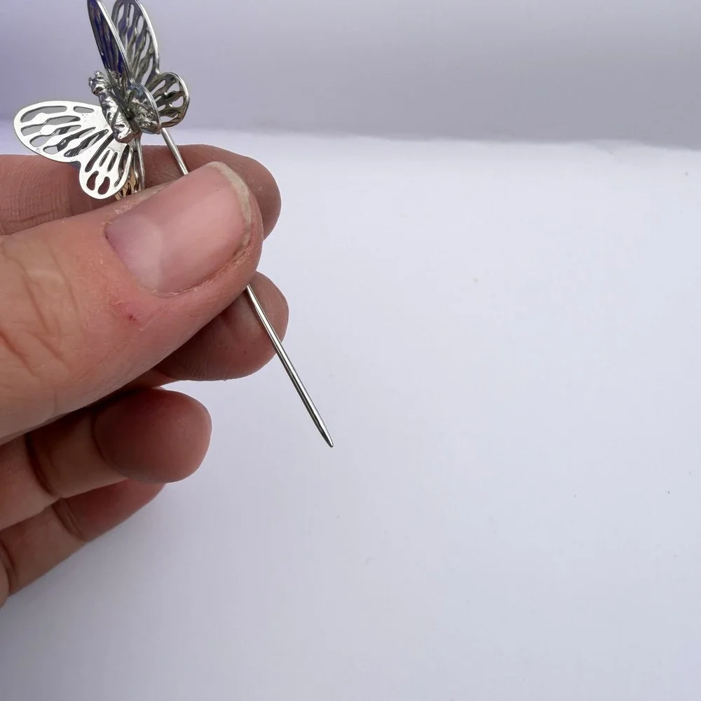 Butterfly Stick Pin Silver Tone Filigree Lapel Hat Jewelry Whimsical Nature